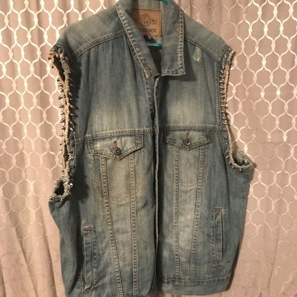 Denim jacket custom with spikes sleeve